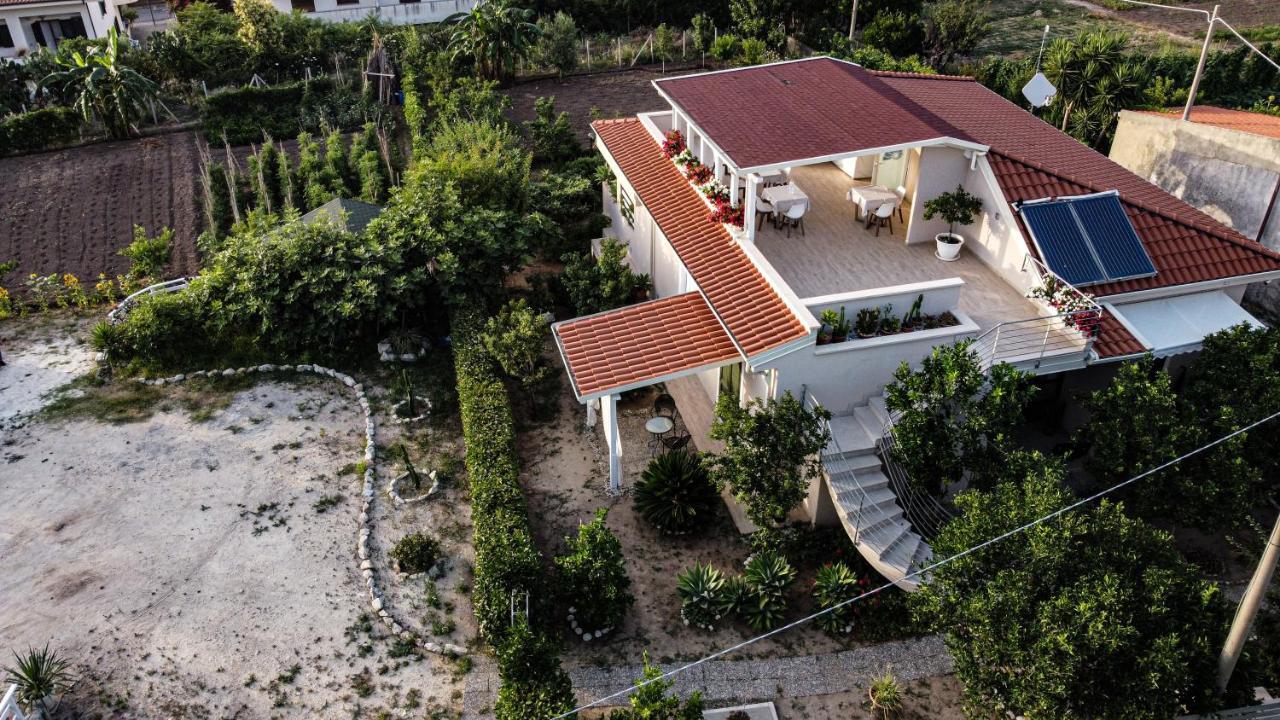 Bed and Breakfast Michelino House Parghelia Exterior foto