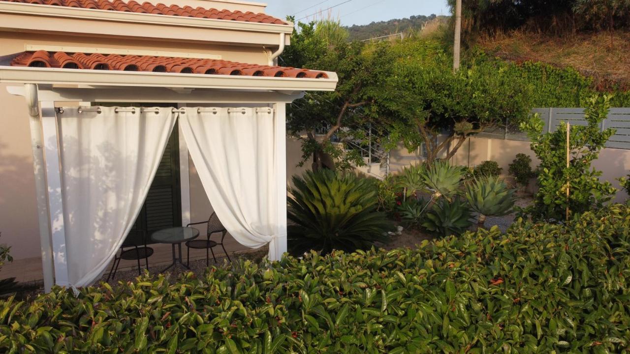 Bed and Breakfast Michelino House Parghelia Exterior foto