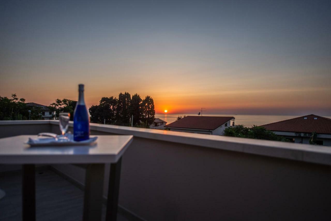 Bed and Breakfast Michelino House Parghelia Exterior foto