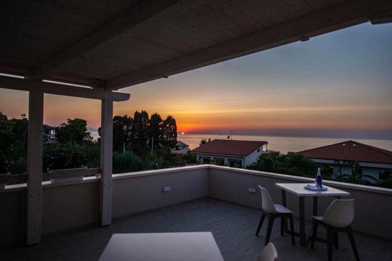 Bed and Breakfast Michelino House Parghelia Exterior foto
